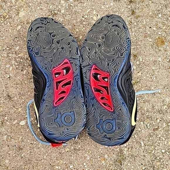 Nike KD 15th Signature Basketball Sneaker Beginnings 2022 Size women 8.5 - Picture 10 of 13